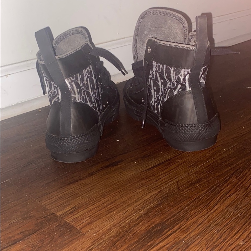 Dior Black High-Top Sneakers - Picture 4 of 5